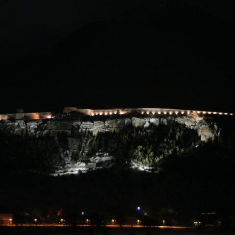 Illumination nocturne de la place forte Vauban de Mont-Dauphin